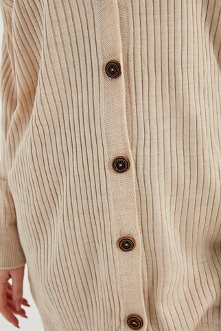 Front Buttoned Knitwear Cardigan Ecru