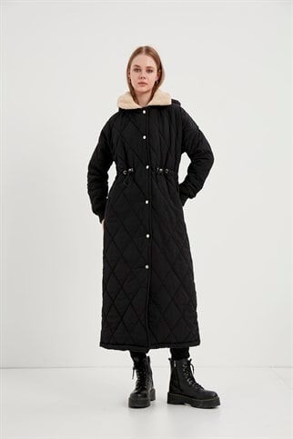 Long Hooded Pleated Waist Quilted Coat Black